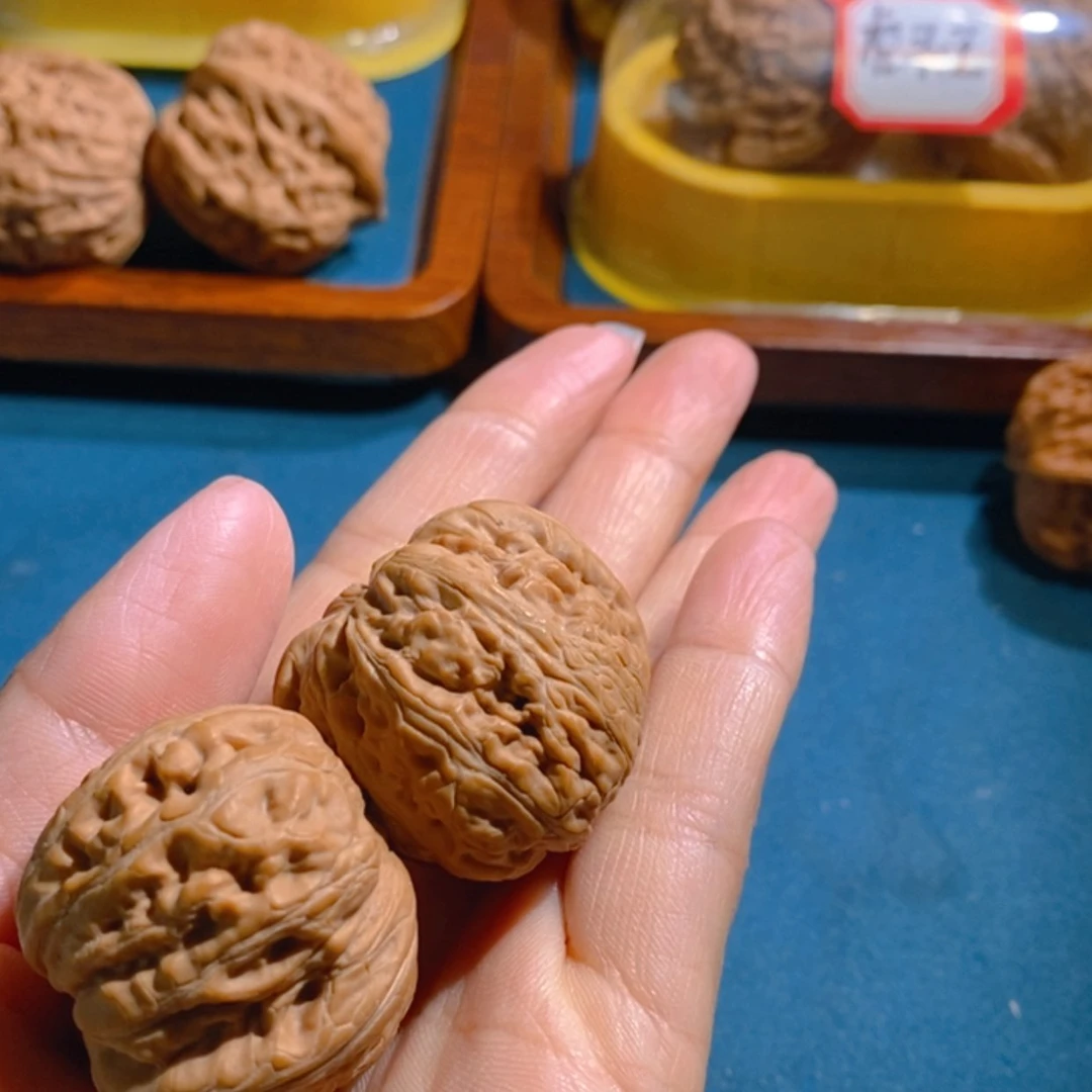 【闪购商品】文玩核桃吊坠芥*元宝