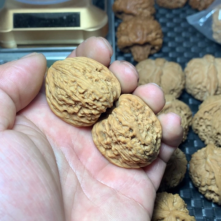 文玩核桃把件听*南将石专卖店杨弟