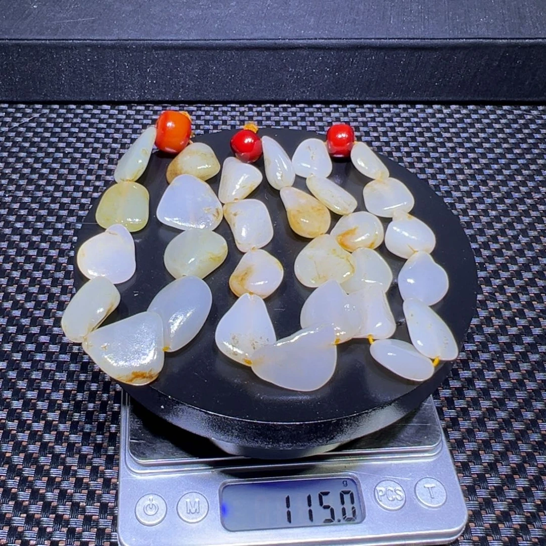 和田玉（子料）未镶嵌吊坠(不含链)114