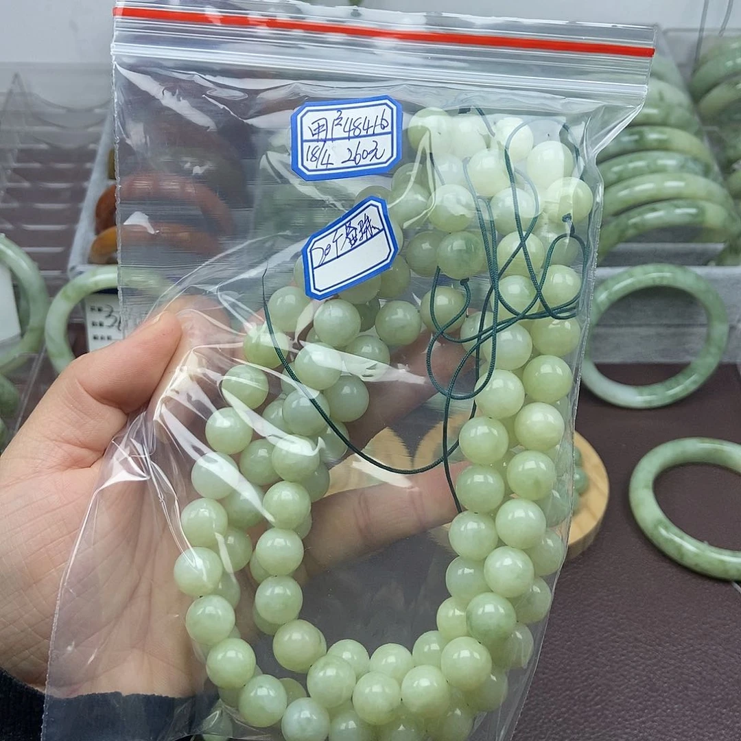 蛇纹石玉未镶嵌手镯用****0