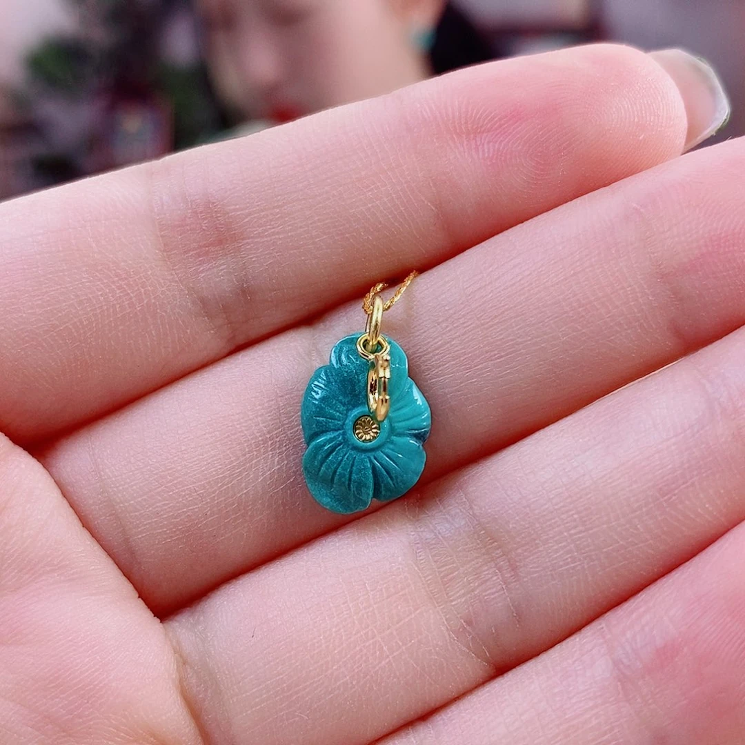 未镶嵌绿松石珠宝奇石