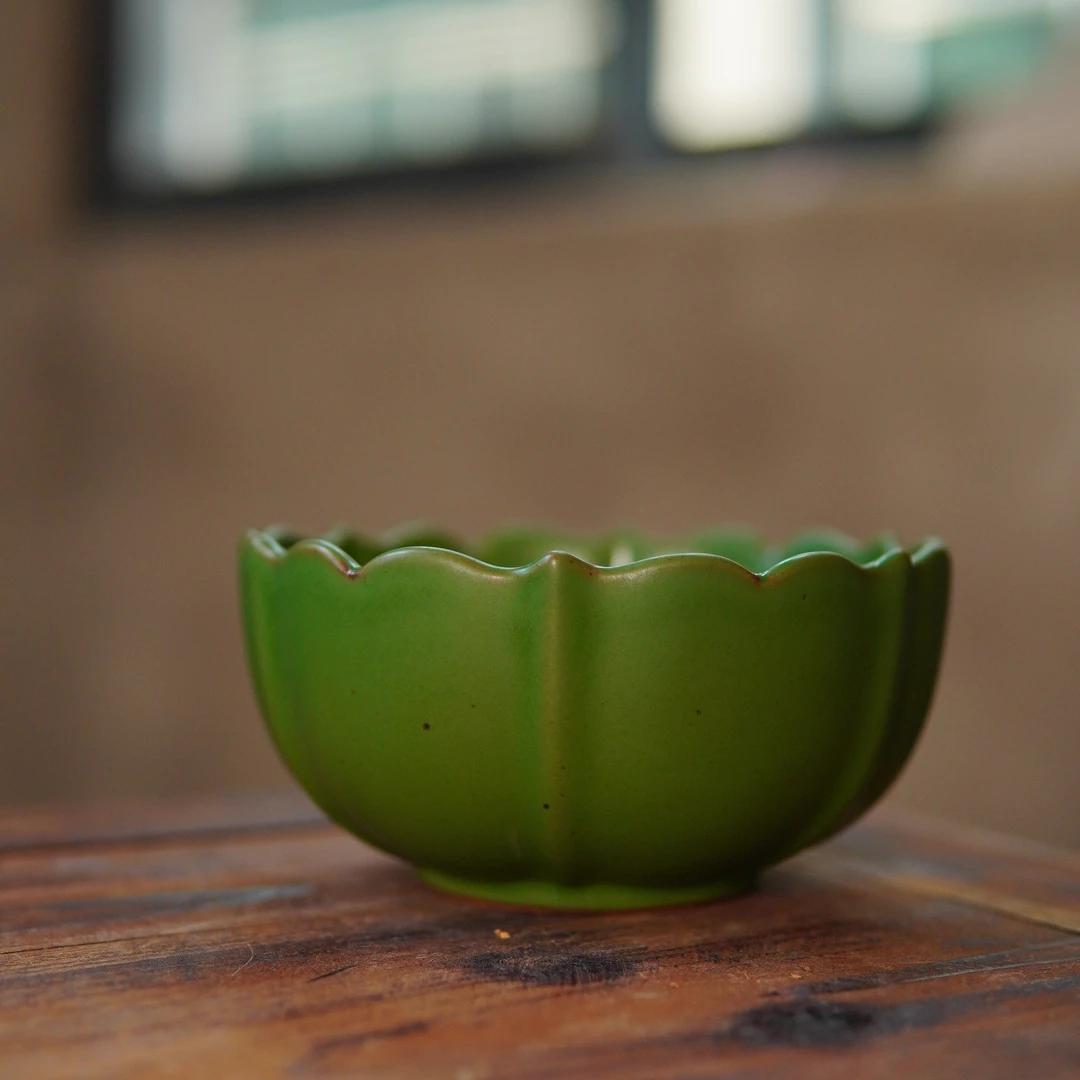 莲花沙拉碗 13.5cm*6cm YLw0010