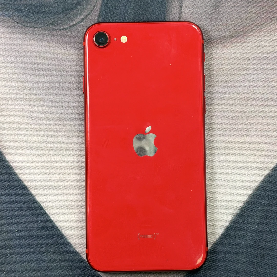 8新 Apple/苹果 苹果Se 2红色64g iOS13系统国行 充电300次