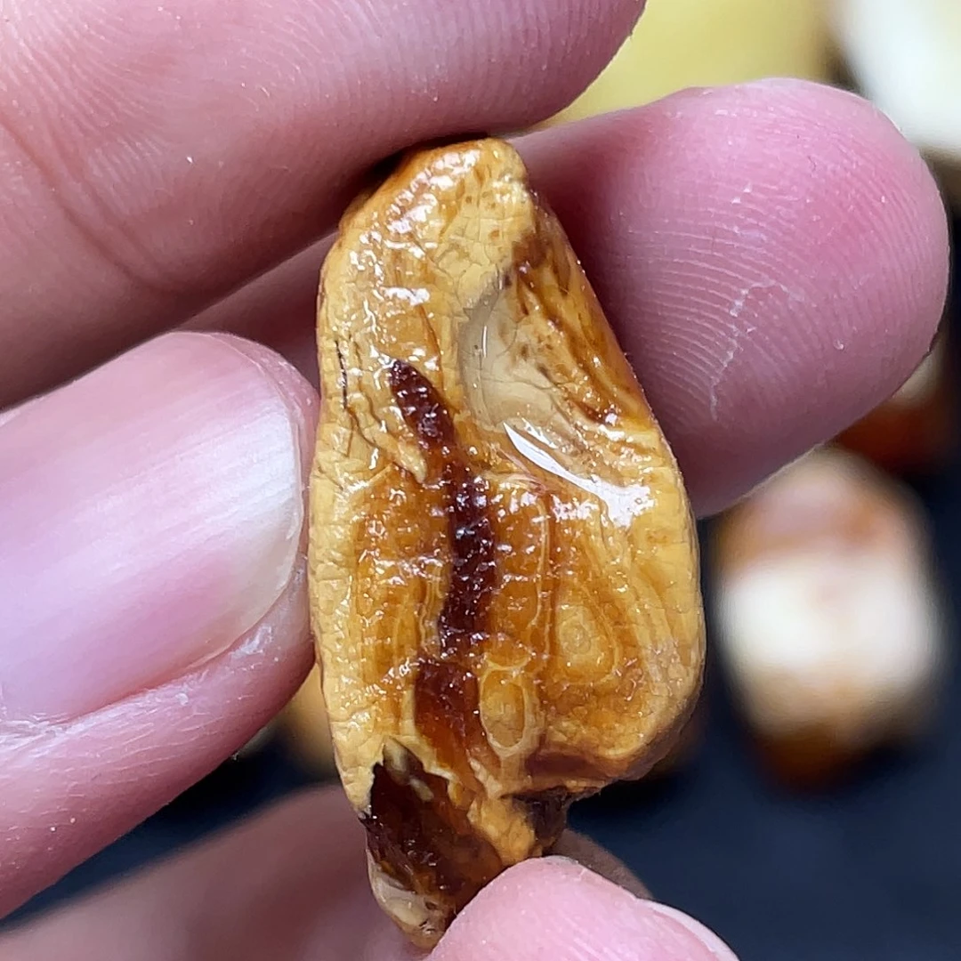 未镶嵌定制琥珀定制