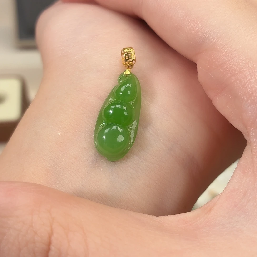 胧***月和田玉（碧玉）18K金镶嵌颈饰