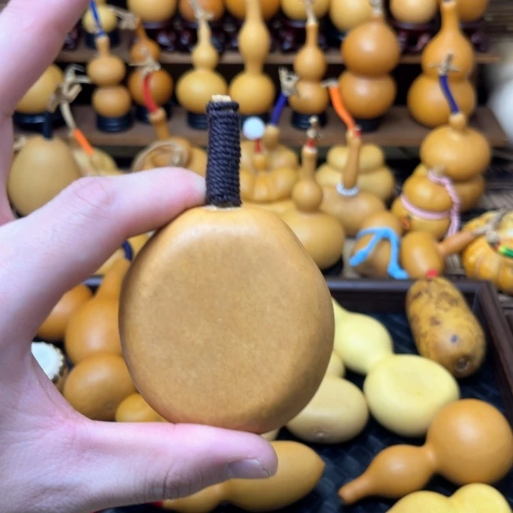 苹果夹扁大厚皮微瑕15