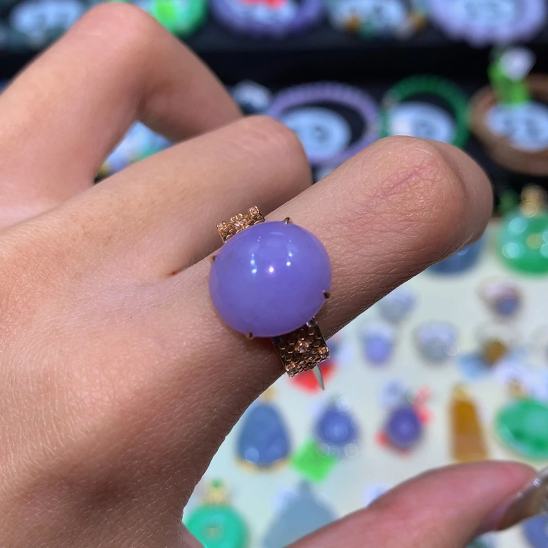 翡翠18K金镶嵌颈饰翡翠