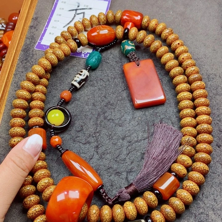 吊坠星月菩提脖挂