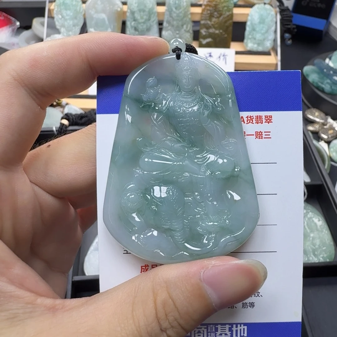 翡翠未镶嵌颈饰缅甸a货翡翠，普贤