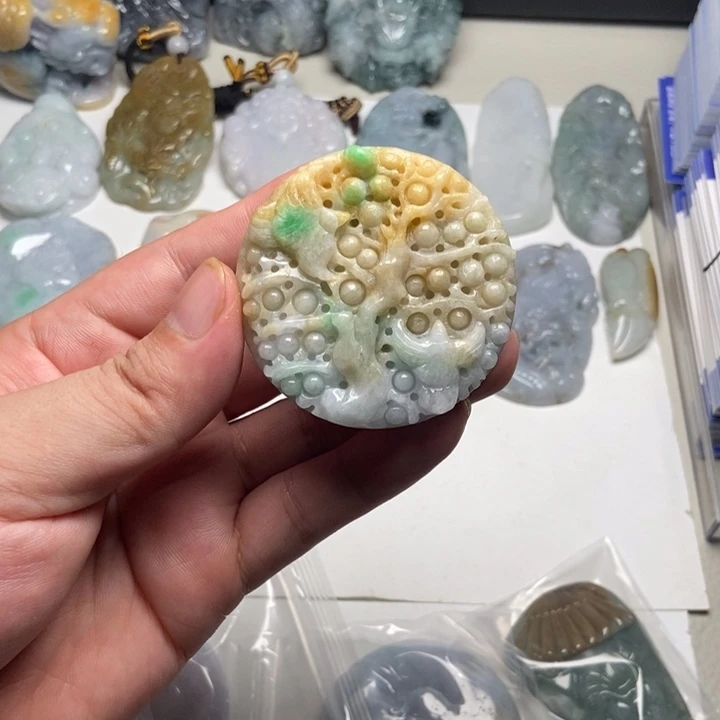 颈饰未镶嵌翡翠花鸟28