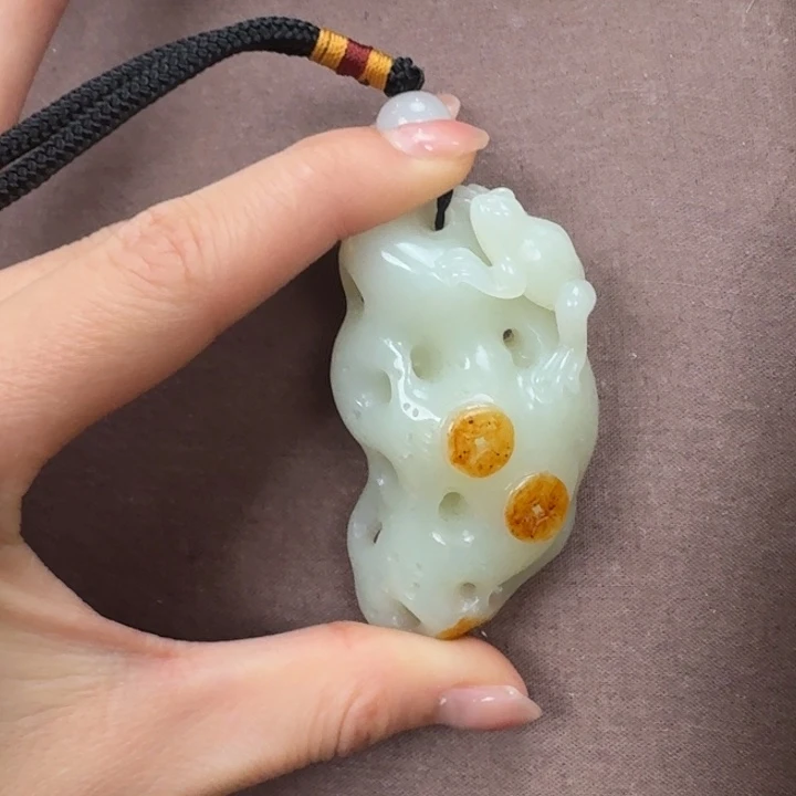 未镶嵌和田玉挂件