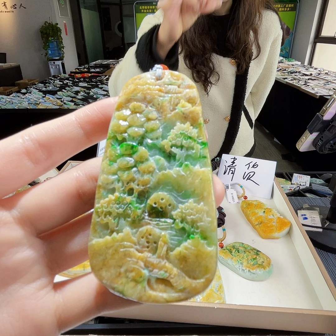 颈饰未镶嵌翡翠翡翠