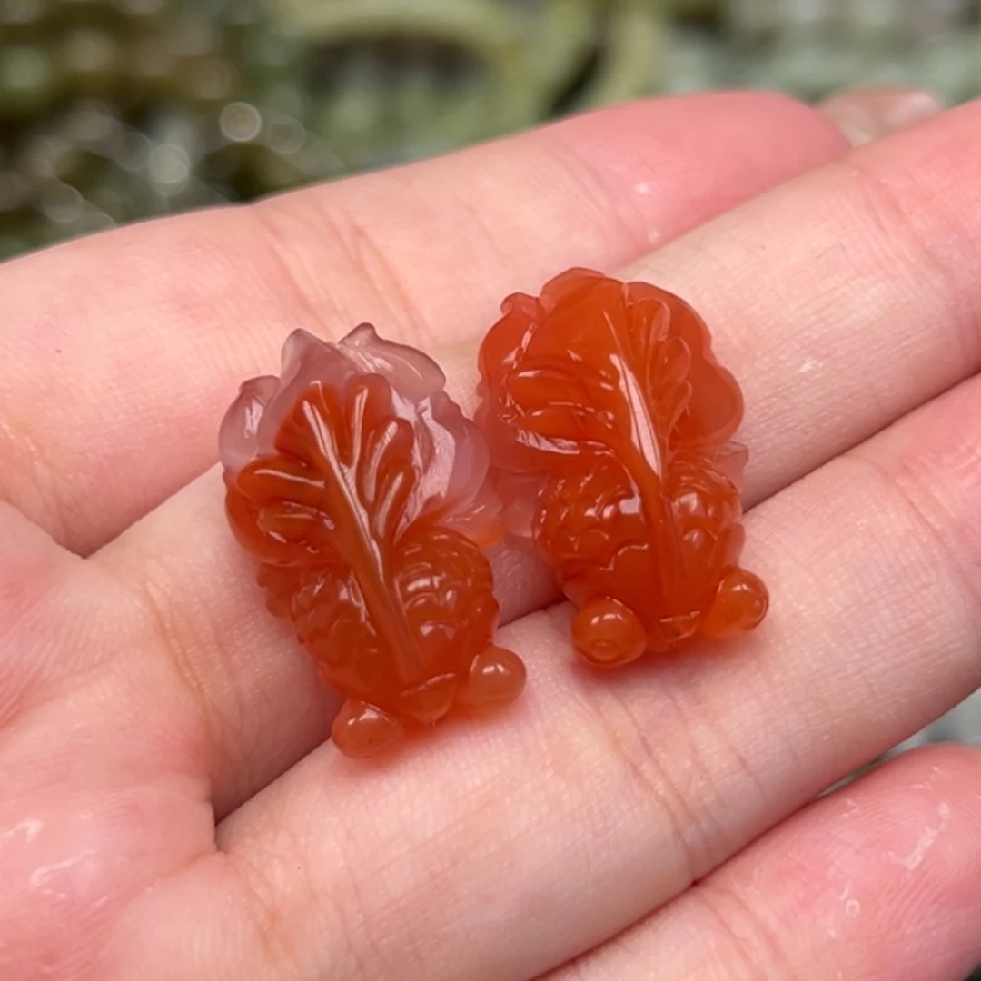 南红玛瑙未镶嵌吊坠(不含链)多样性