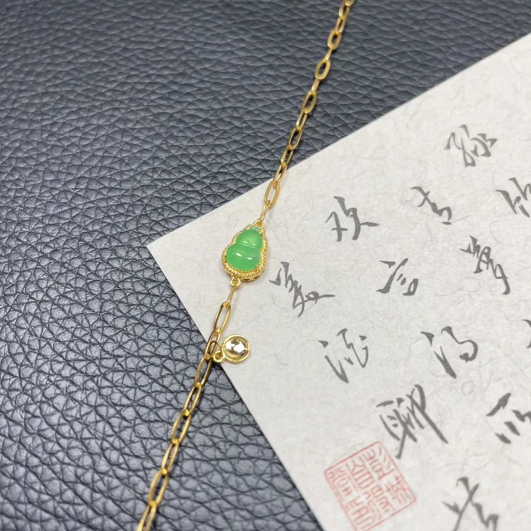 冰绿葫芦—翡翠18K金镶嵌手链