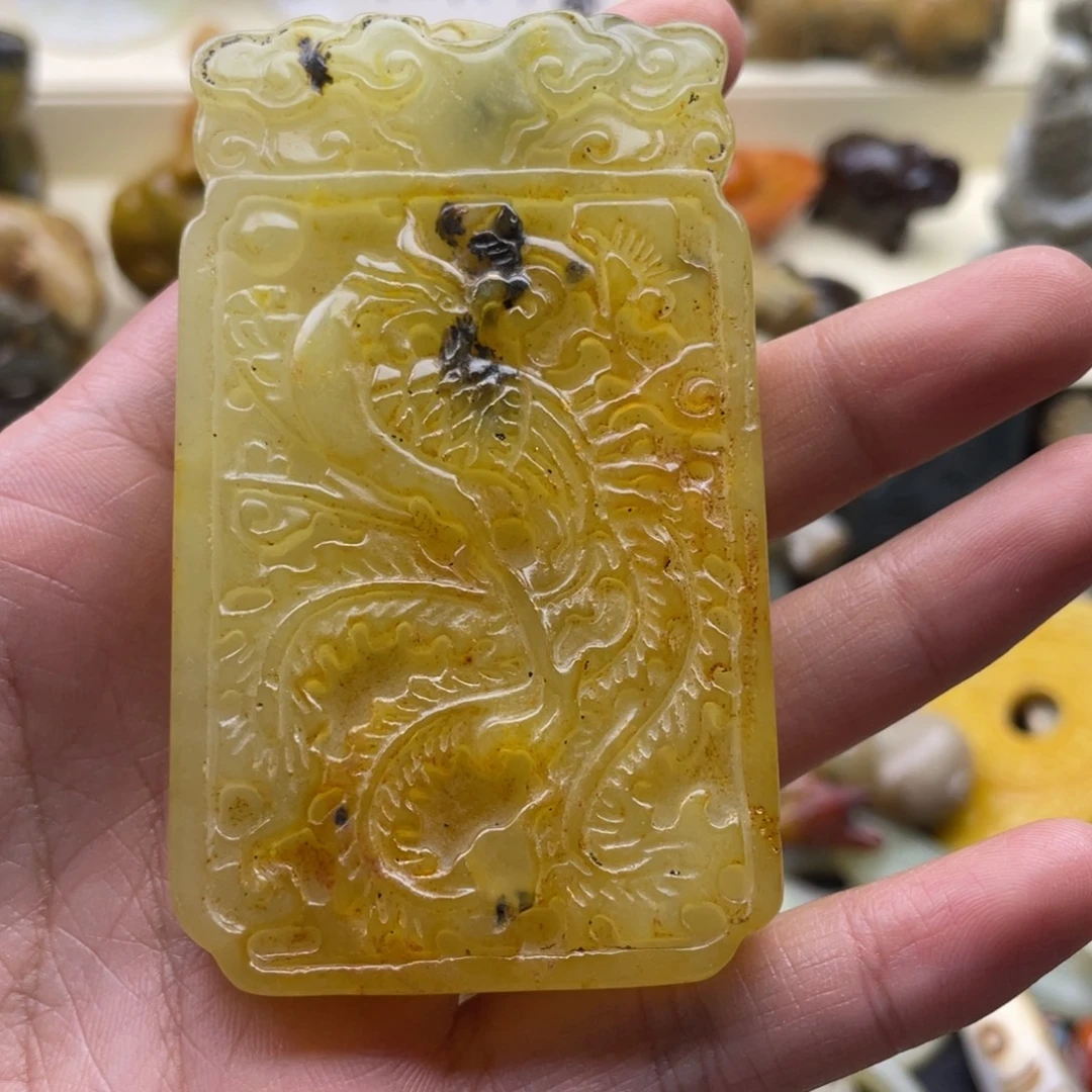 未镶嵌蛇纹石玉颈饰