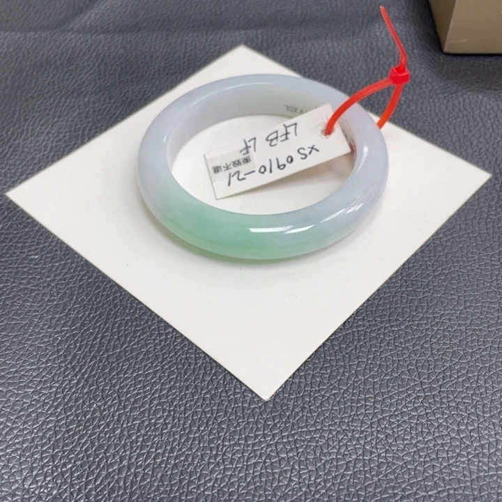未镶嵌手镯翡翠翡翠手镯53.54