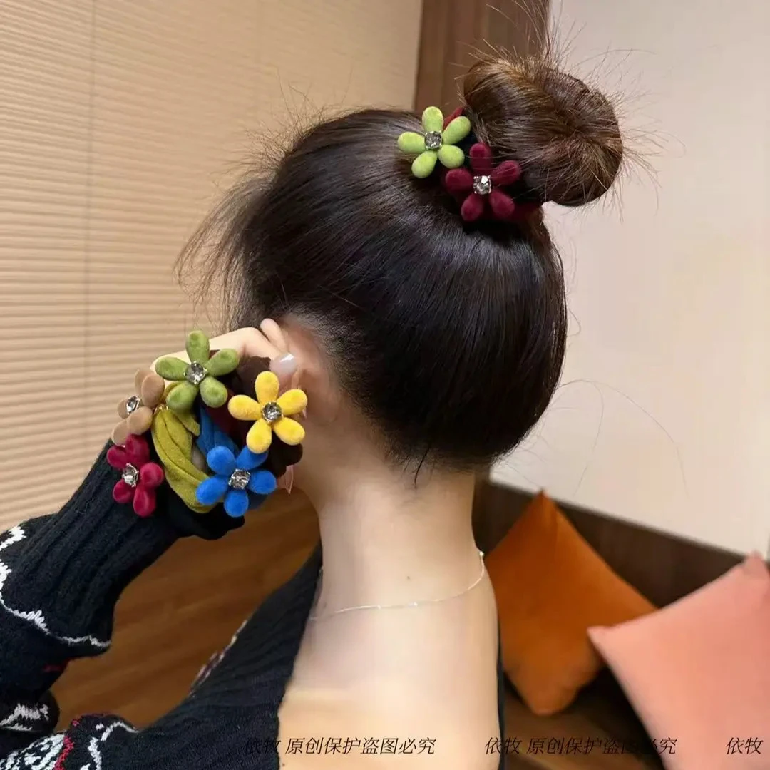 依牧韩国东大门新款秋冬植绒花朵加宽无接缝头绳高级闪钻无痕发圈