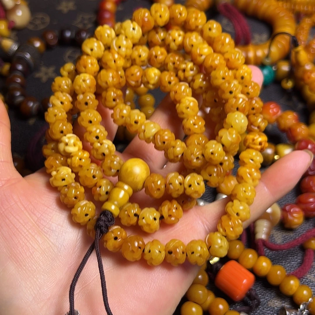 香榧木藏区手串牛骨