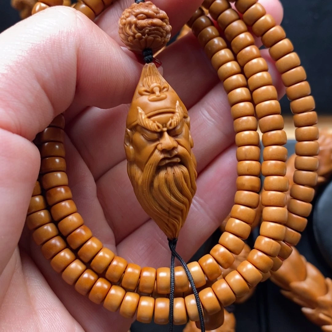 橄榄核手串关公脖挂