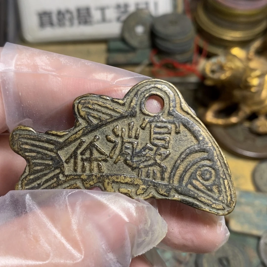 铜现代工艺品学习币