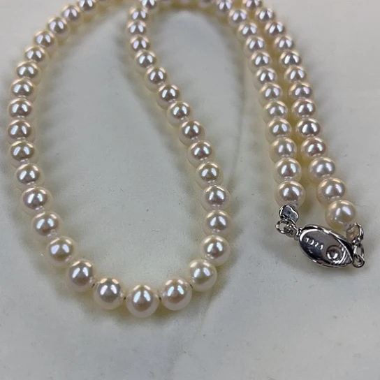淡水珍珠颈饰未镶嵌