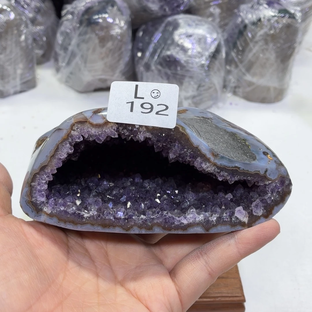 水晶摆件未镶嵌天然紫水晶