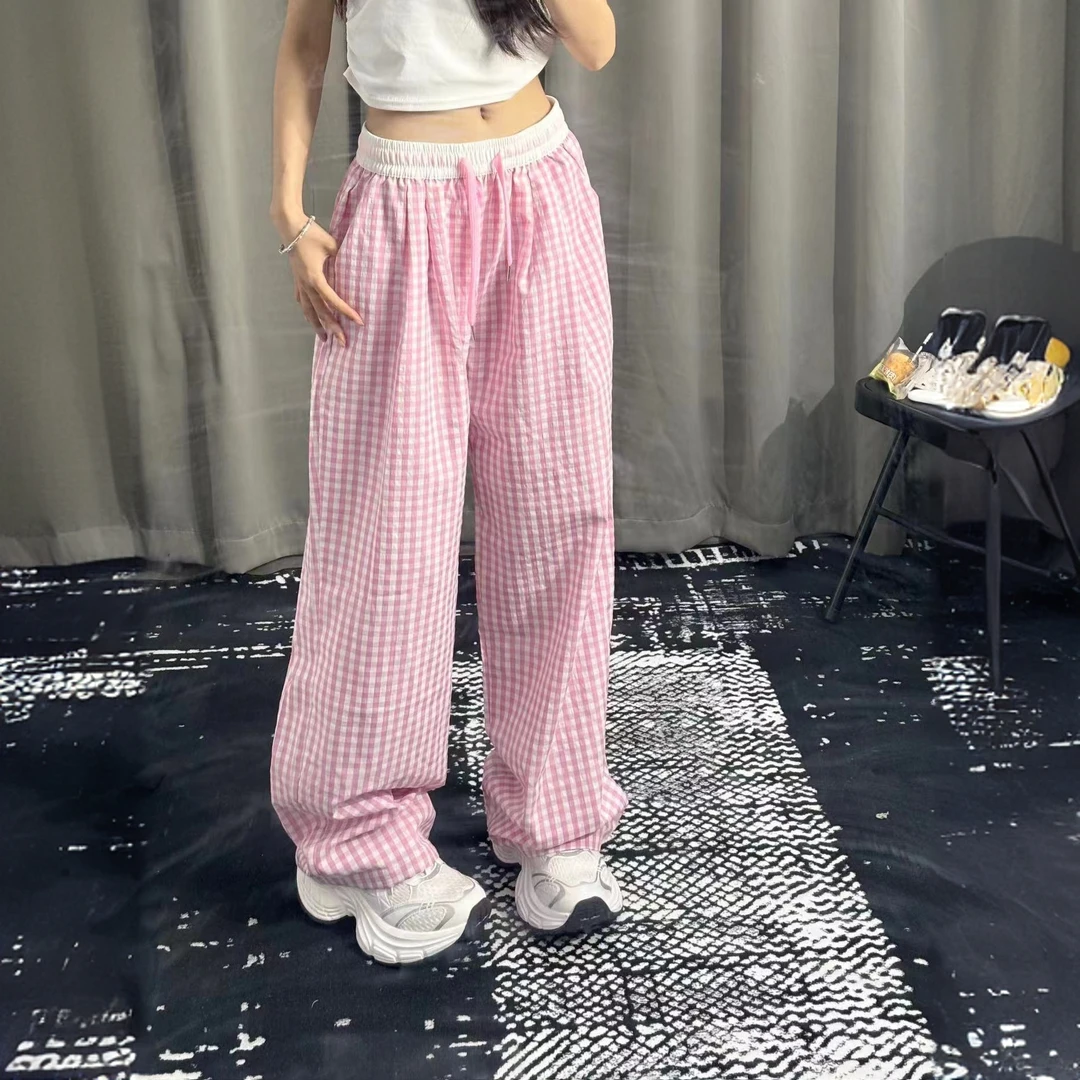 开春穿搭粉色格子裤女2025新款甜辣妹阔腿裤多巴胺休闲长裤