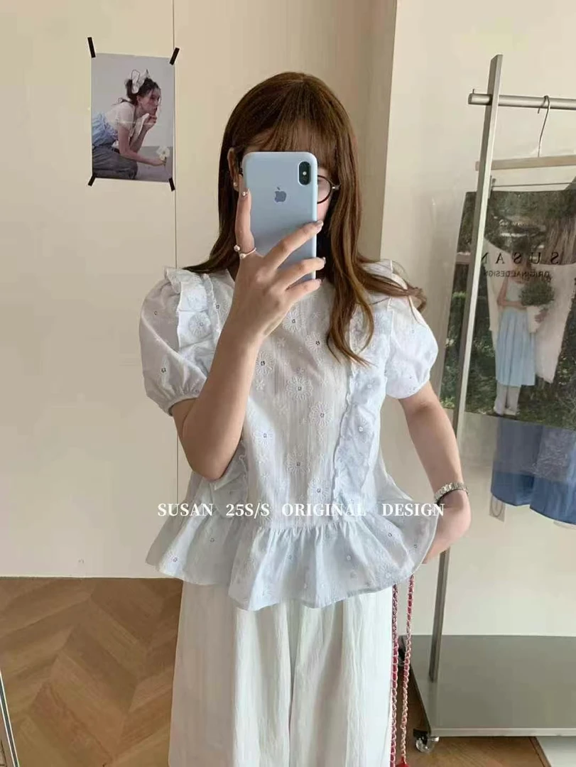 susan@ts077 韩系百搭通勤圆领绣花花边小衫