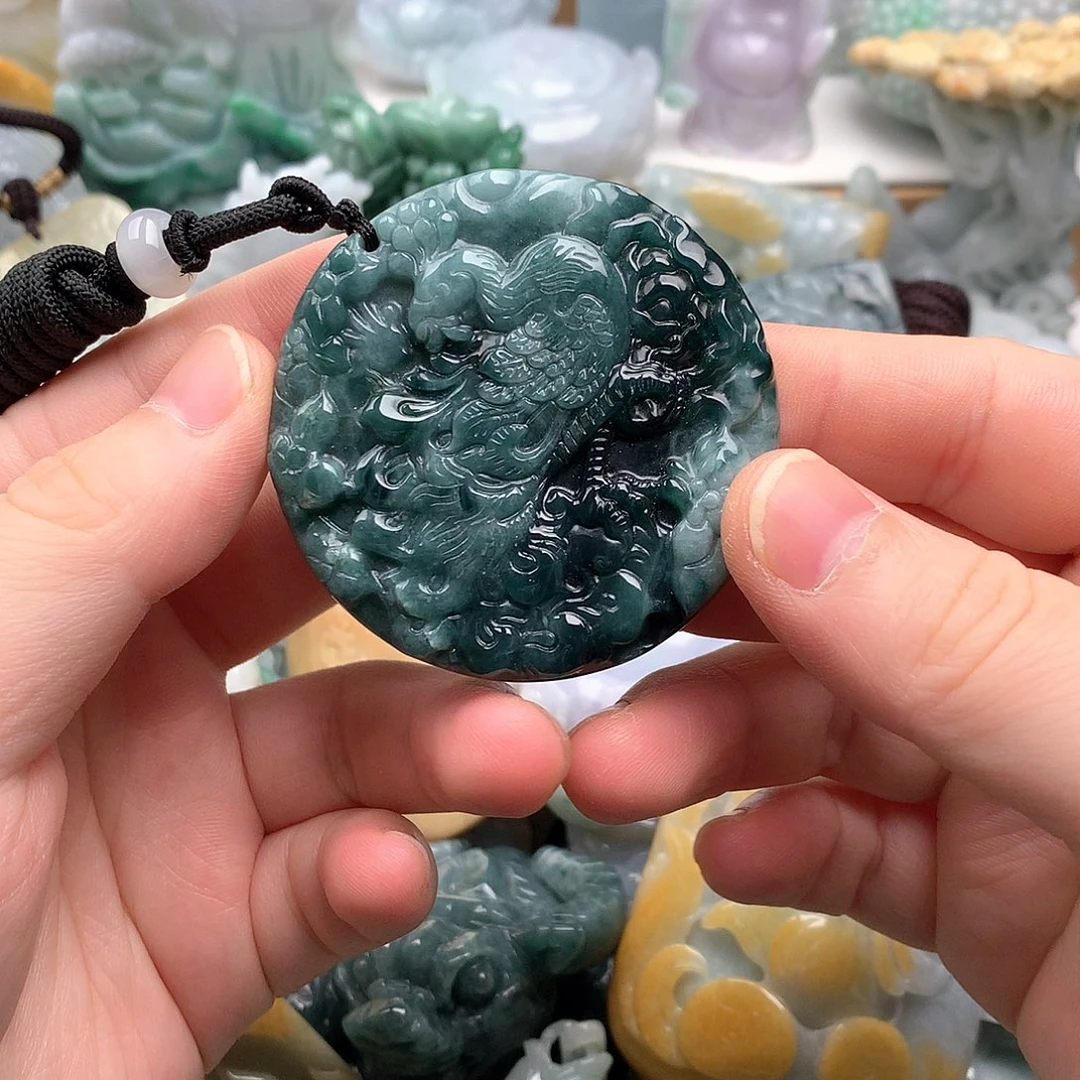 吊坠(不含链)未镶嵌翡翠