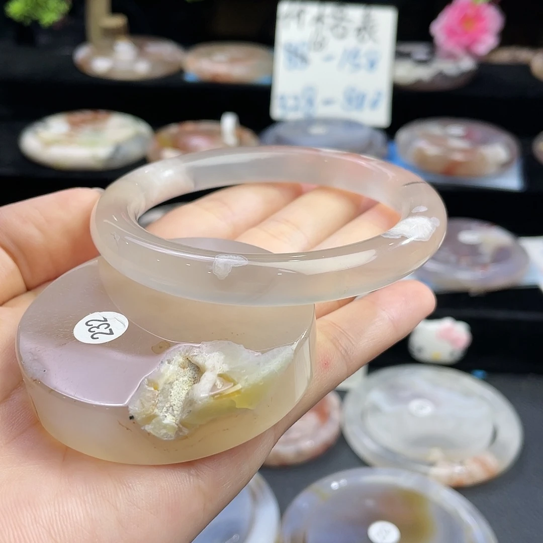 石英质玉手镯未镶嵌熙*?59.8/232