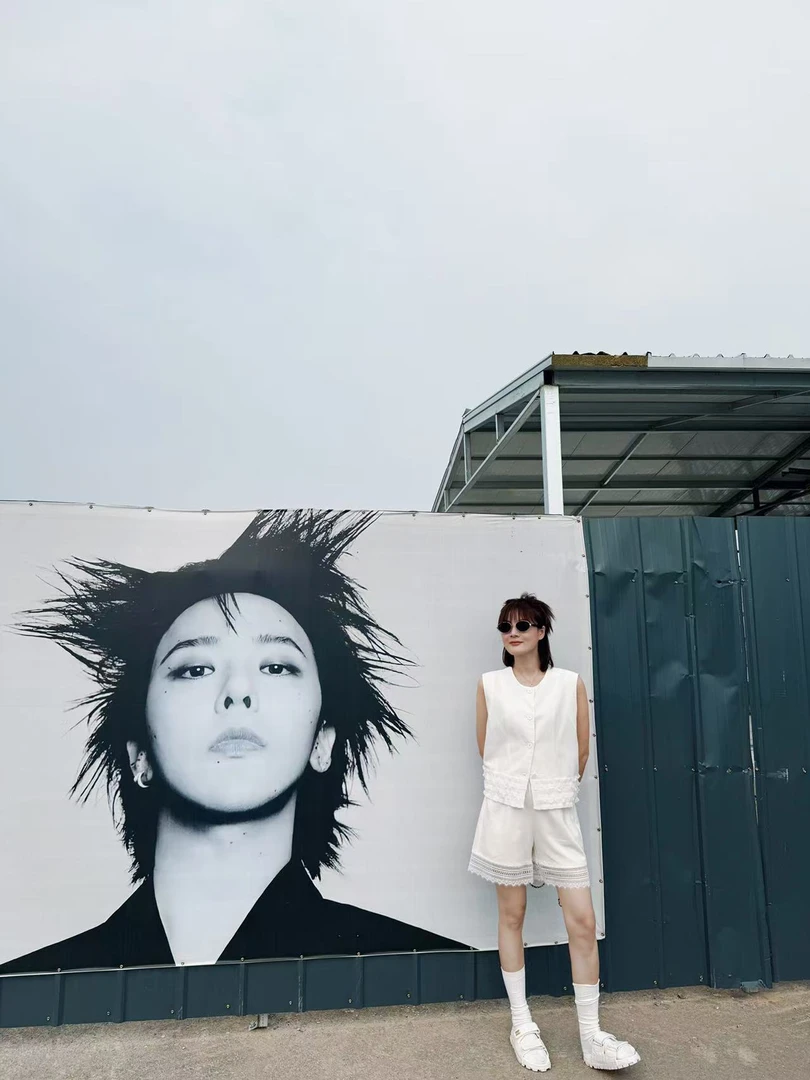 俪妍LIVELY-YAN LY10237-61短裤