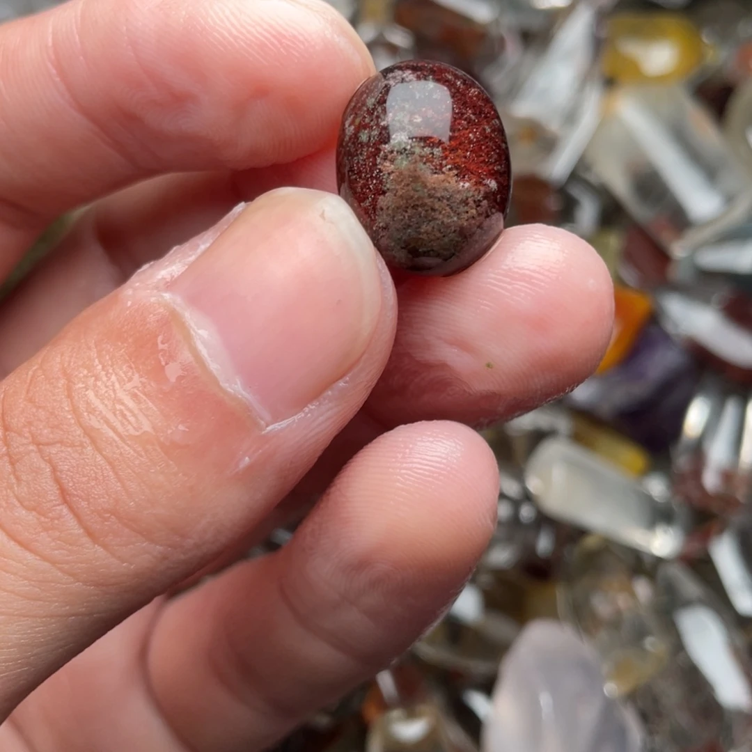 苹***r只买单纯的吊坠，没带链子，属的性质。