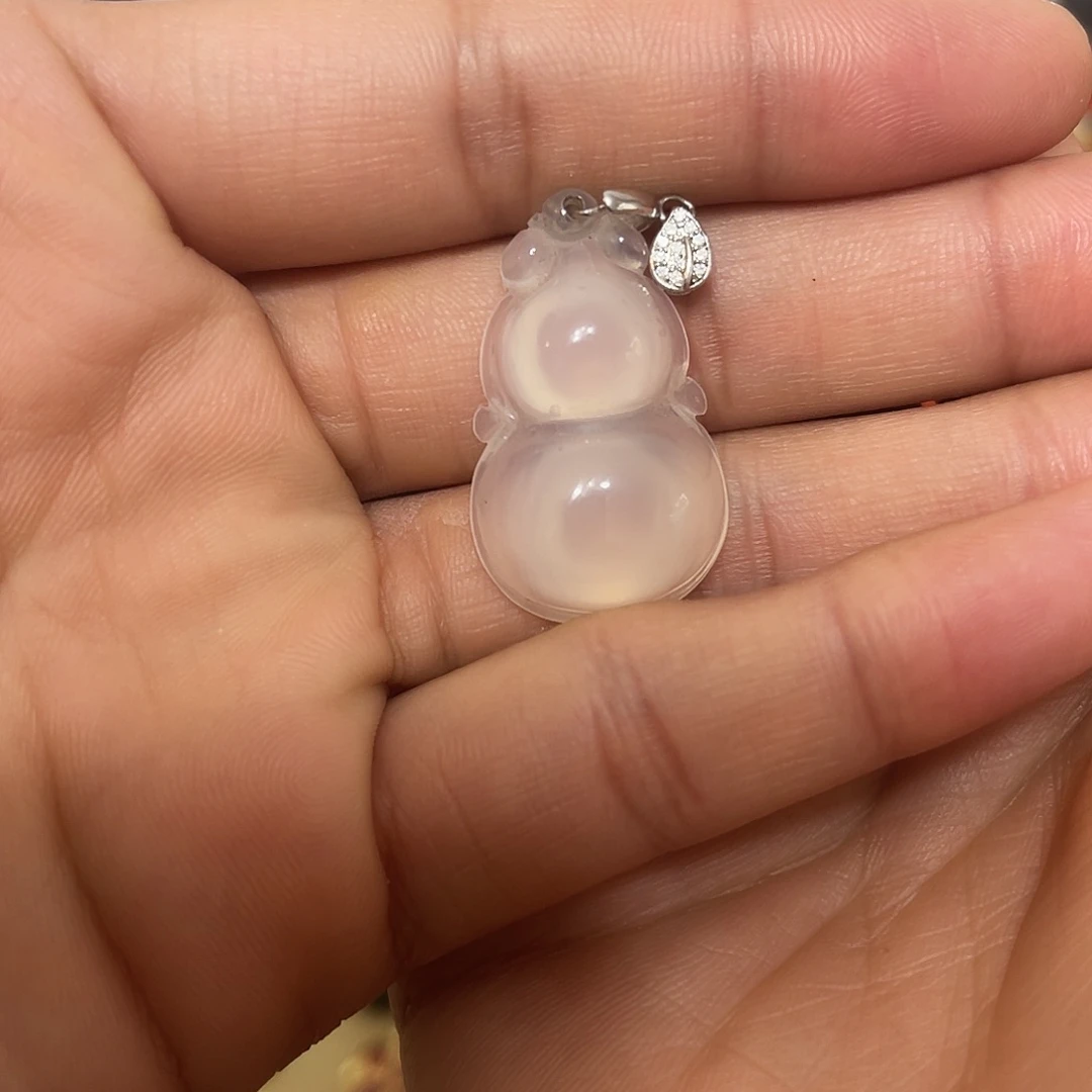 翡翠未镶嵌挂件青花瓷器的制作工艺与工艺