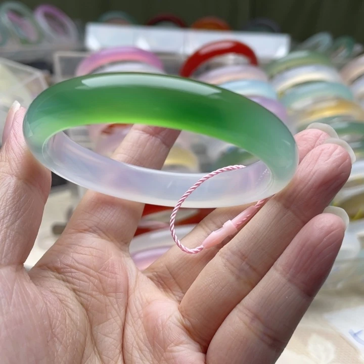 手镯玛瑙/玉髓未镶嵌圈口