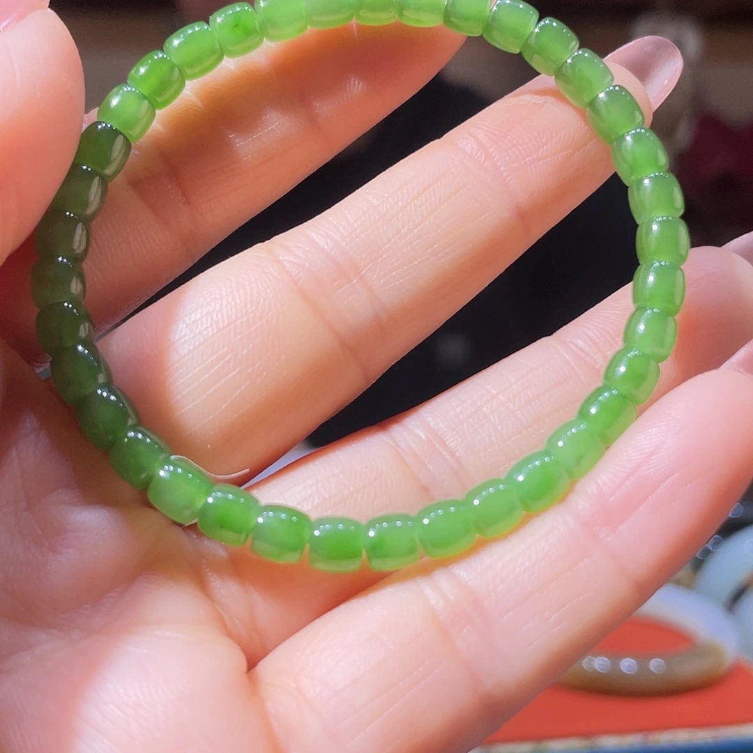 和田玉（碧玉）未镶嵌手链