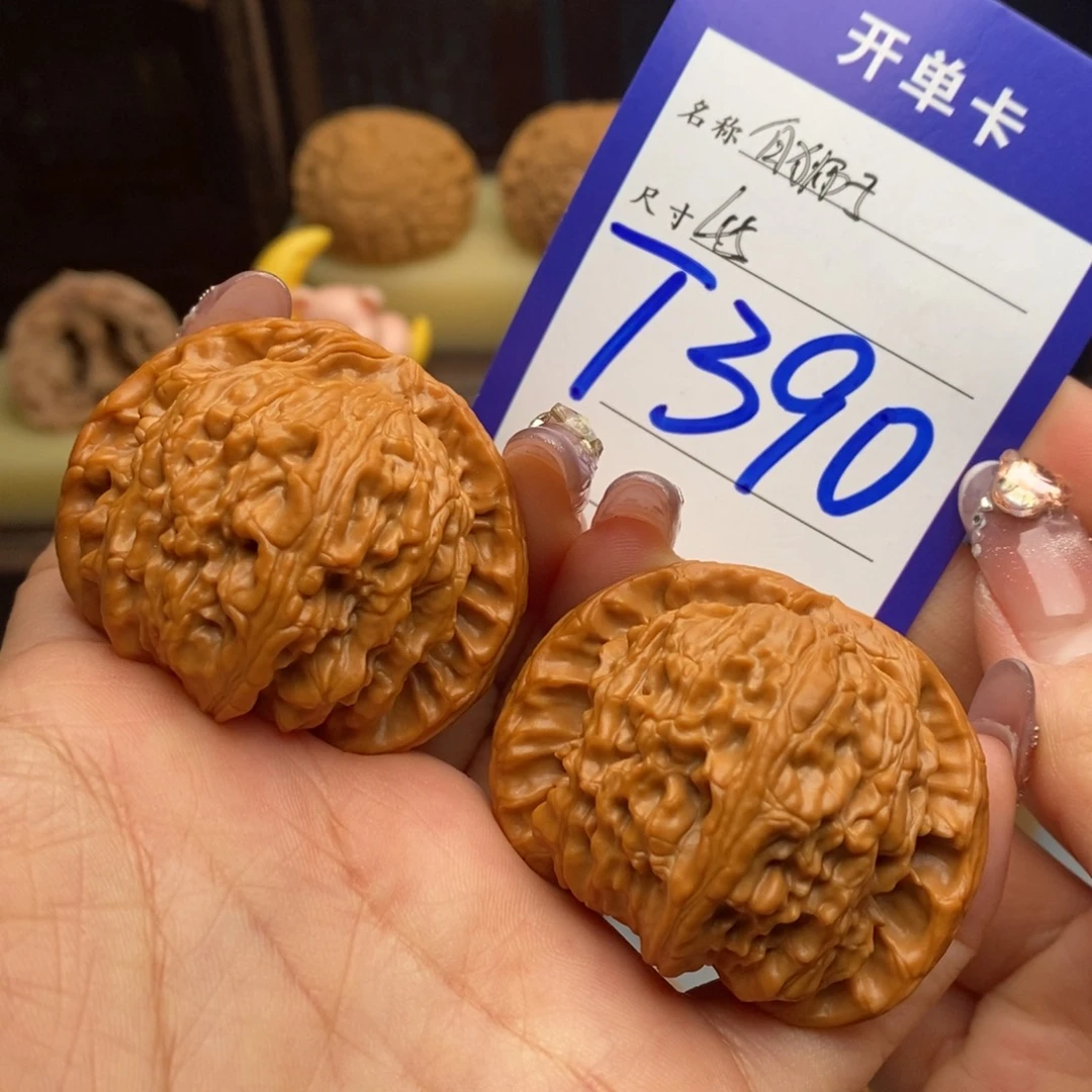 吊坠文玩核桃白狮子