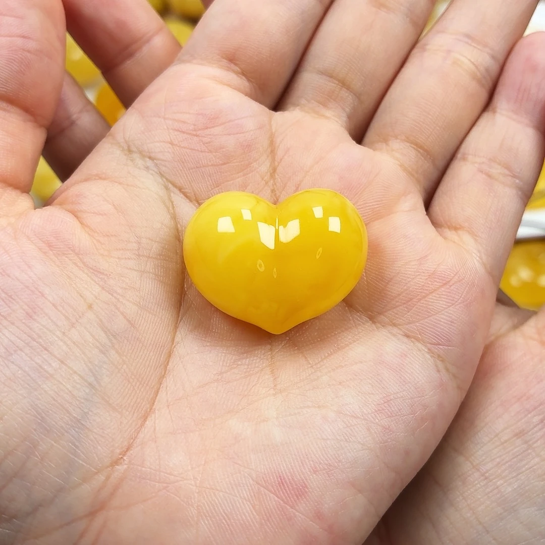 蜜蜡颈饰未镶嵌焦皮浓蜡妖花屁桃