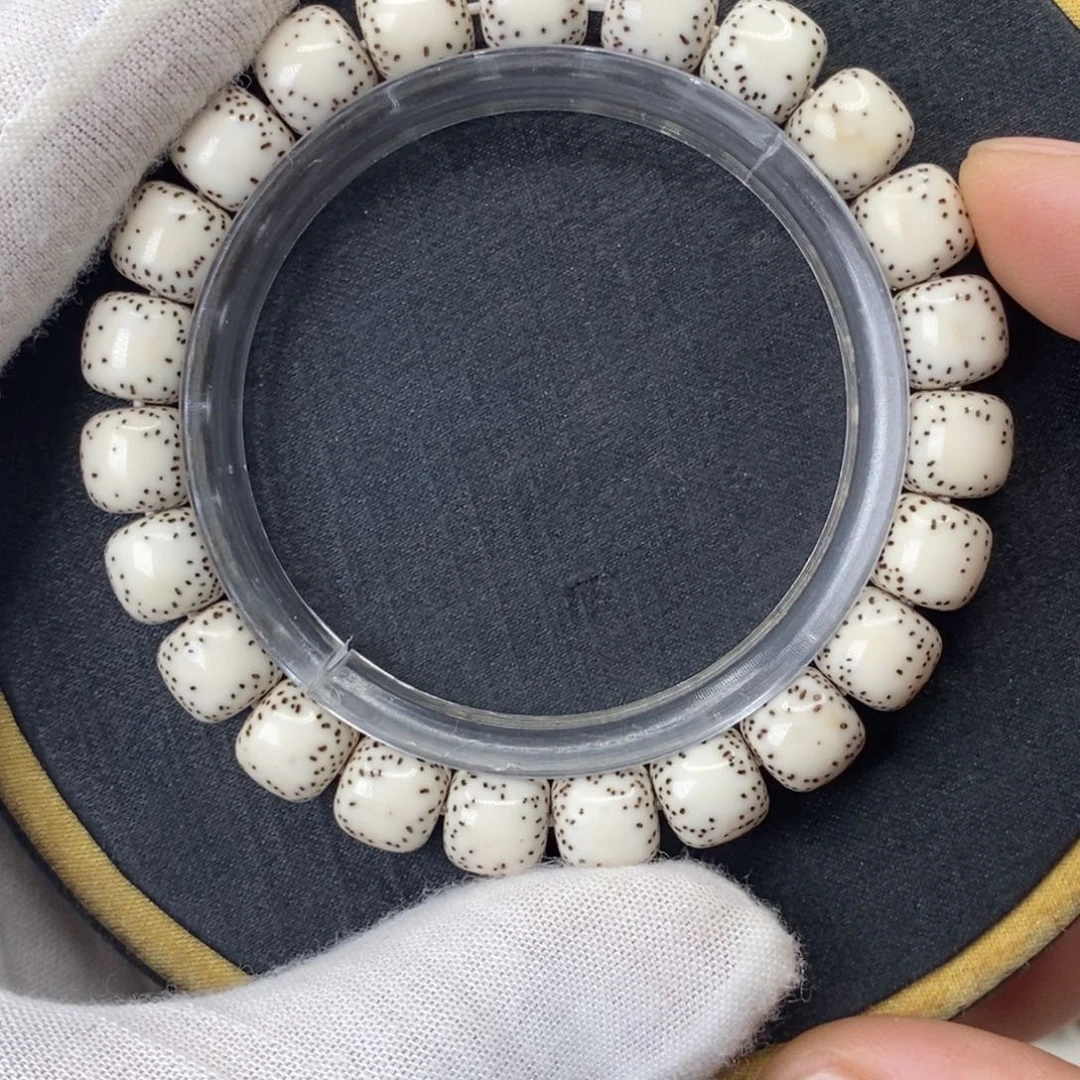 手串星月菩提卡9.5正月侧留白原白