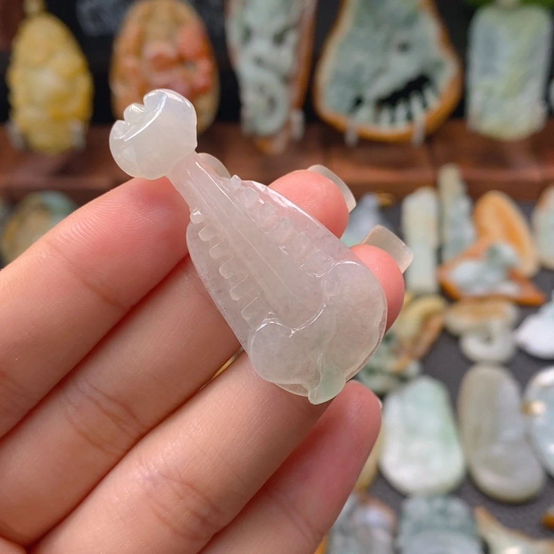 定制翡翠未镶嵌翡翠