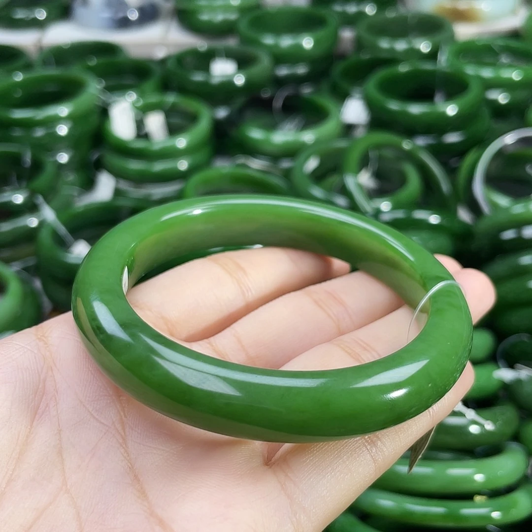 未镶嵌手镯和田玉（碧玉）