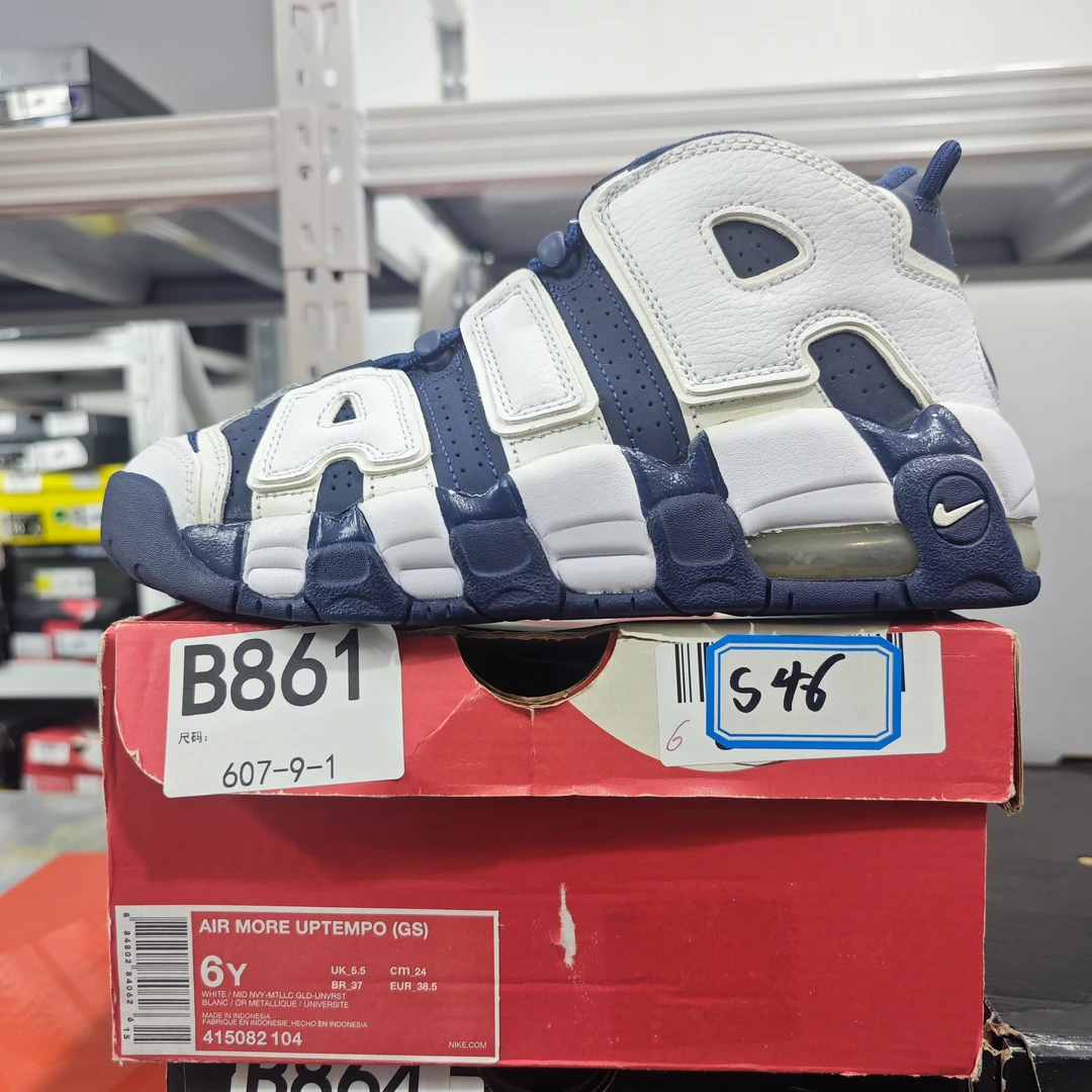 nike air 白蓝皮蓬 全新原盒 38.5码 12.5 bai B861