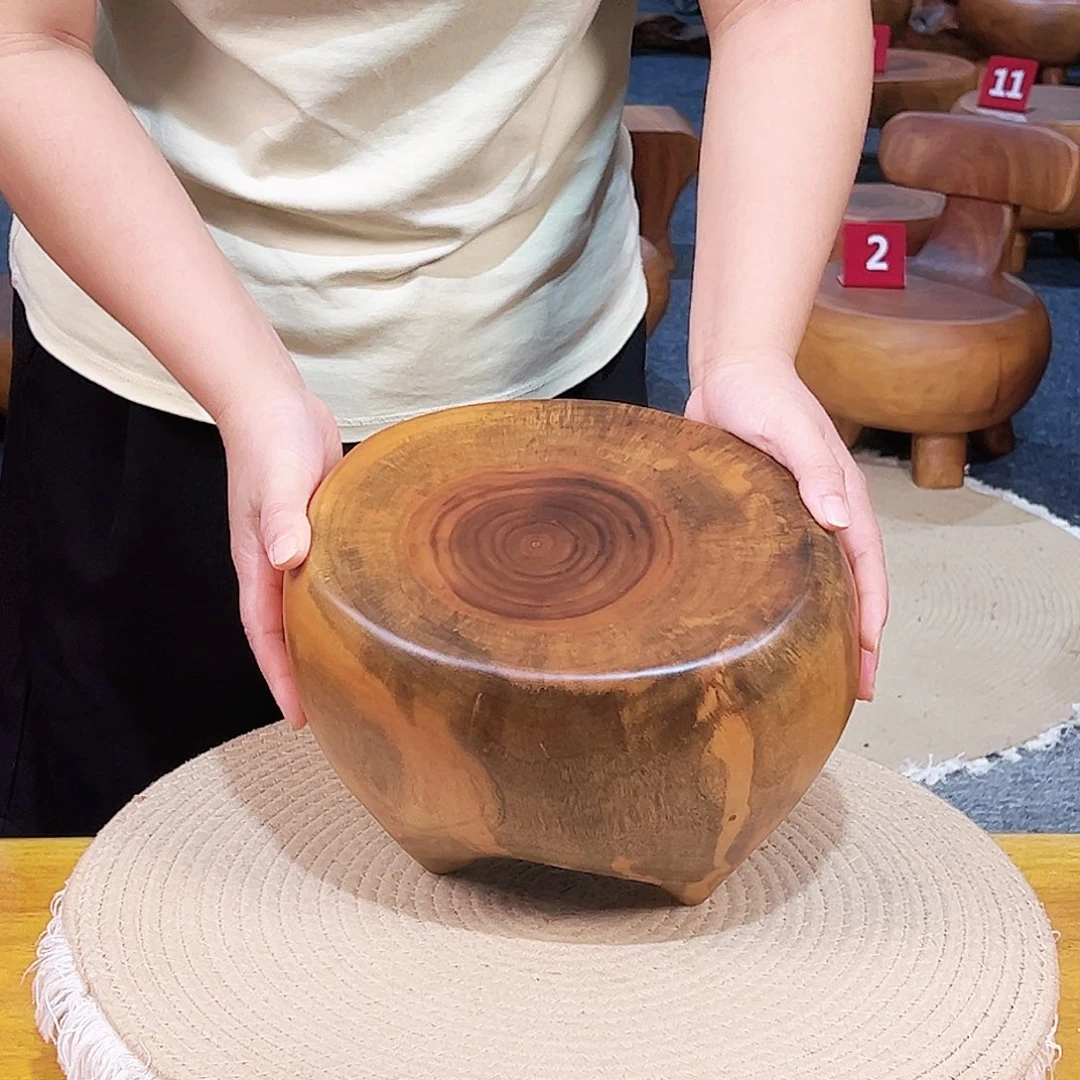 5 号香樟木尺寸：25-19-18cm