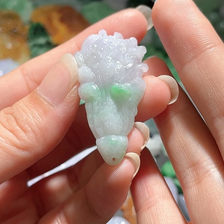 颈饰未镶嵌翡翠天