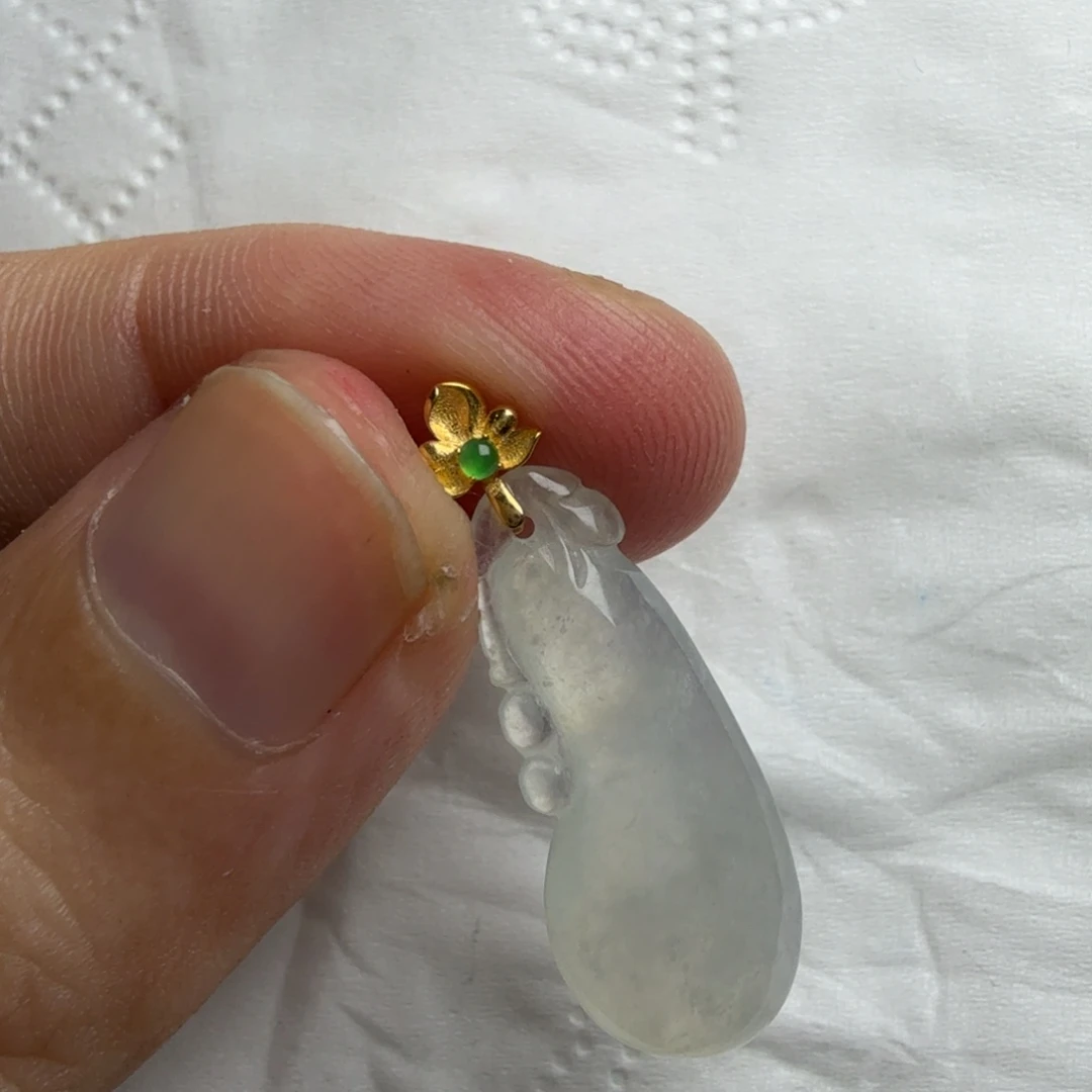 翡翠未镶嵌颈饰67