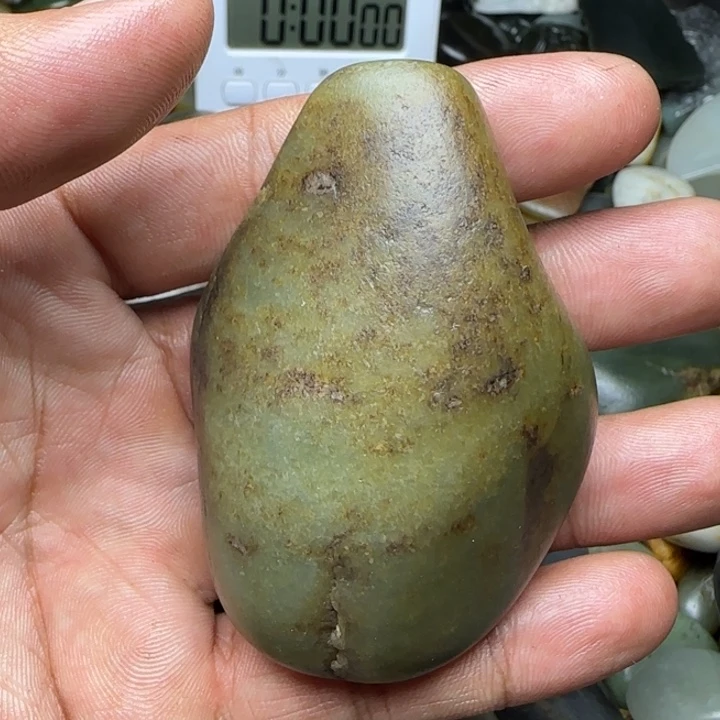 颈饰未镶嵌和田玉（子料）39