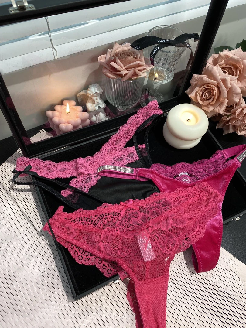 Favourite·Rose Red 纯欲性感交叉绑带丝绒蕾丝高级女士内裤 均码