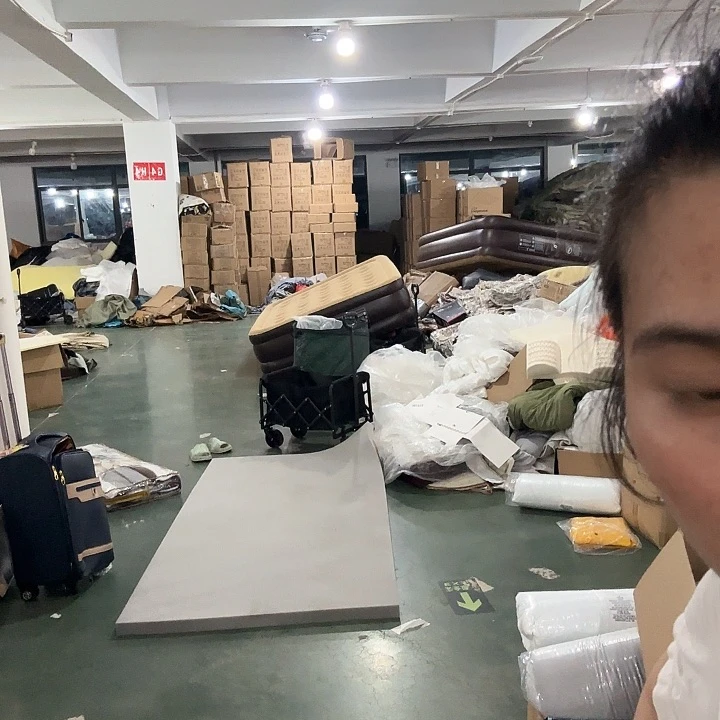 灰色记忆棉床垫99*203带床笠