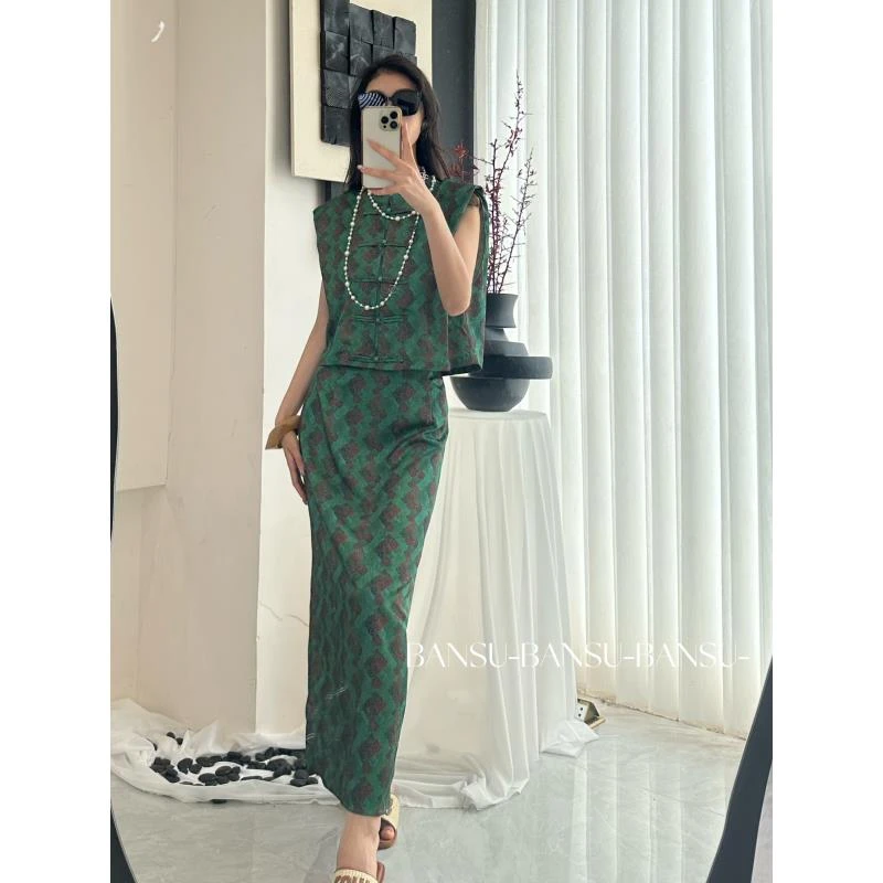 R01-R200-设计师时尚国风新中式半裙山本风时尚套装绿色