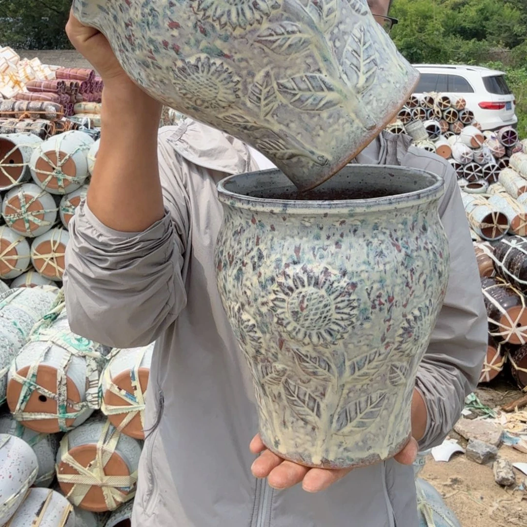 紫砂花盆口18高22（两个美人鱼彩色