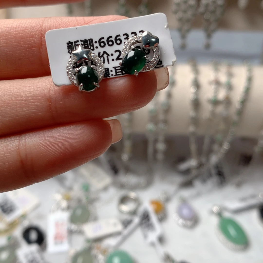 翡翠耳饰银S925镶嵌333333